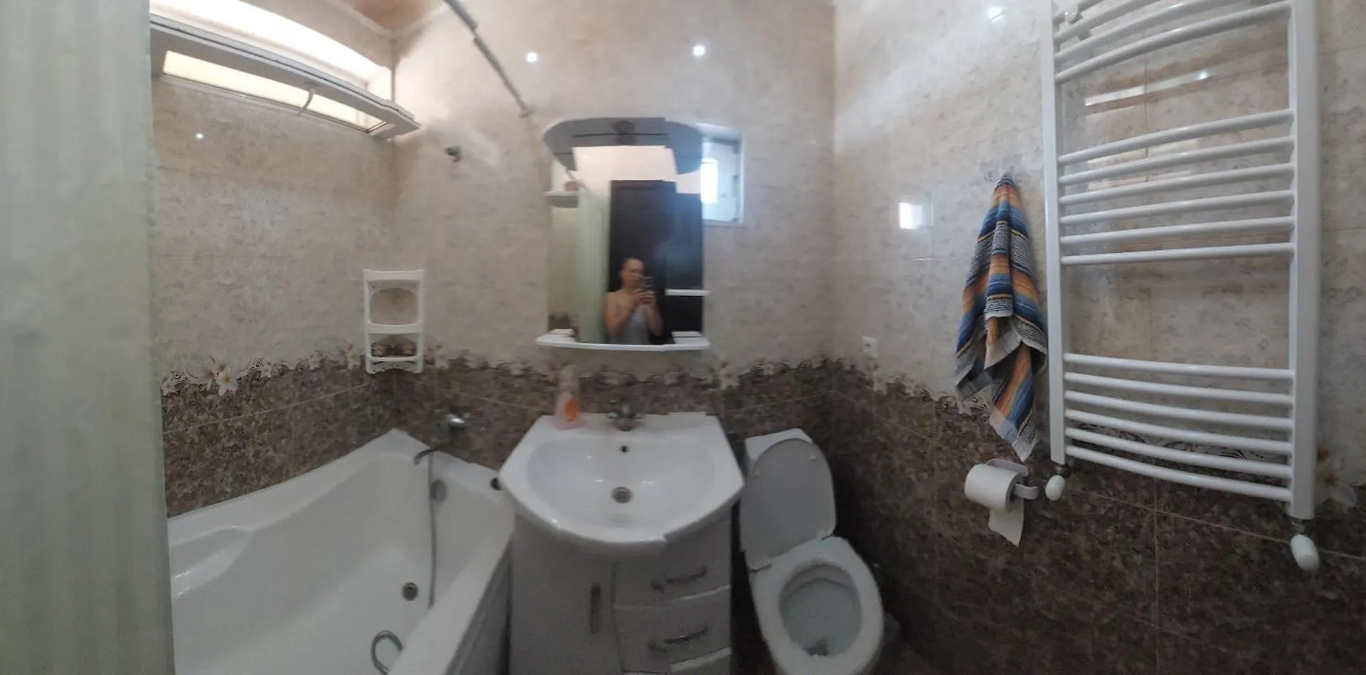 Дом Лили Bed and Breakfast Tbilisi 0*,