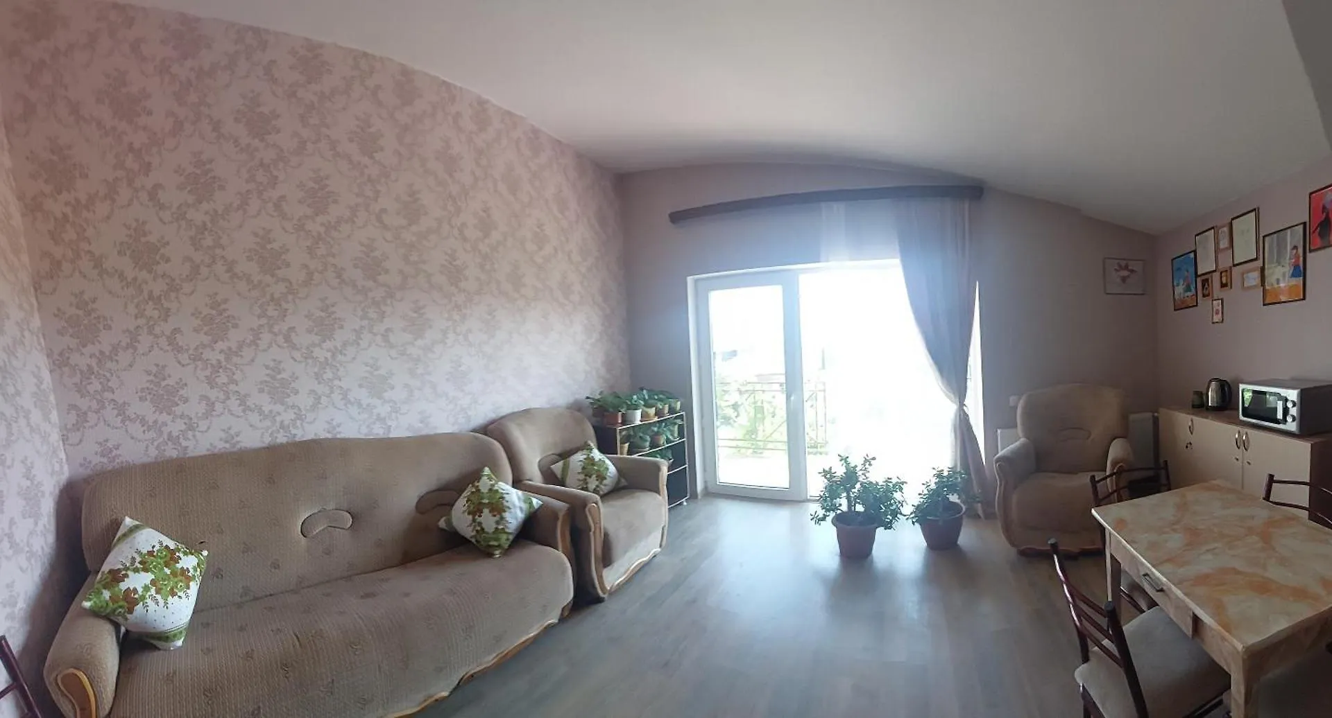 Дом Лили Bed and Breakfast Tbilisi 0*,  Georgien